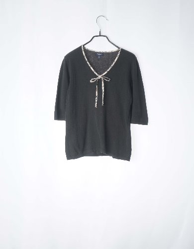Burberry cotton knit top(Italy made)