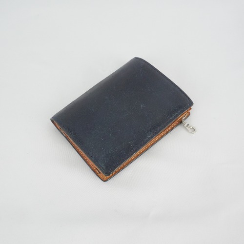 baggy port leather wallet