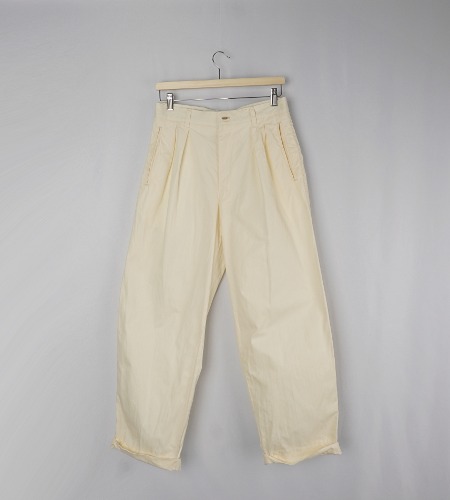 Calvin Klein loose fit pants(29.5)